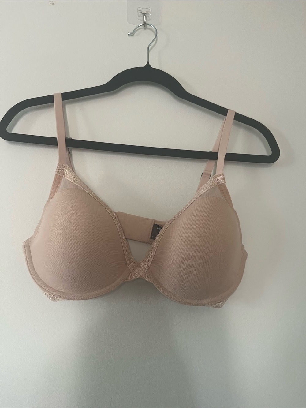 Simply Vera Vera Wang Beige Nude T Shirt Bra 34D Neutral Underwire